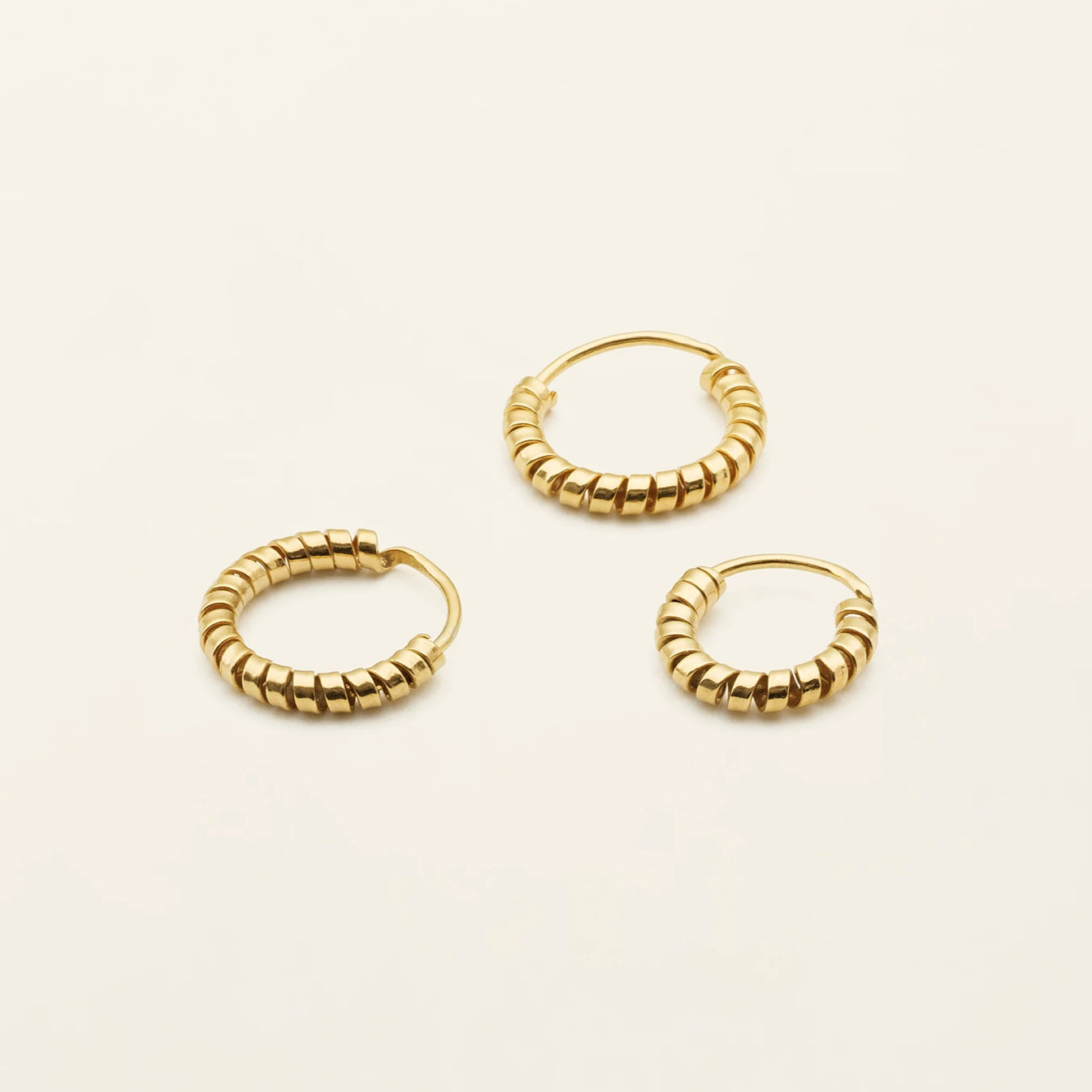 MINI SPIRAL HOOPS - forgyldt sølv