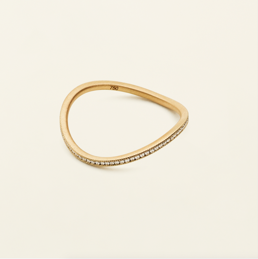 flow wave alliancering med diamanter 18k guld marlene juhl jørgensen